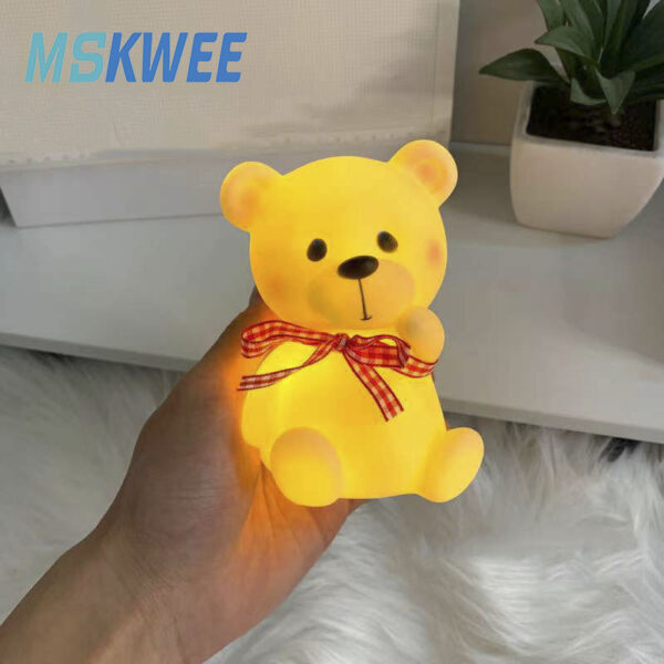 Children's Bedroom Decor Battery Powered Led Lamp Cute PVC Bear Animal Baby Night Light Christmas Birthday Gift