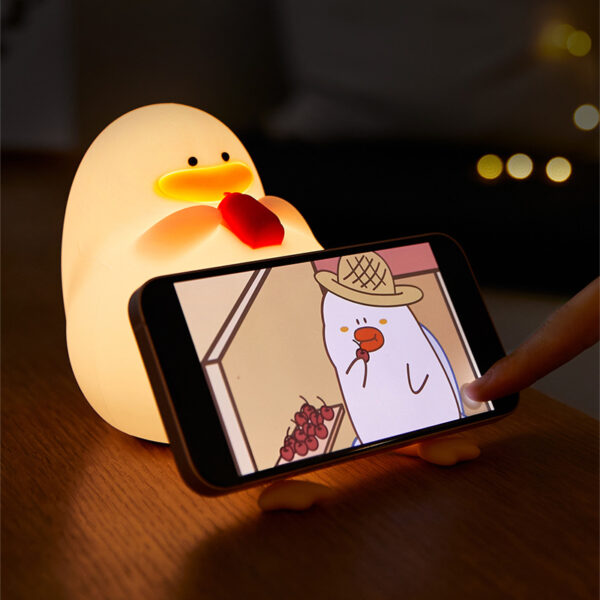 USB Rechargeable Cute Duck Night Light for Kids 7 Colors Changing Silicone Night Light for Baby Room Nursery Decor with Timer - Image 3