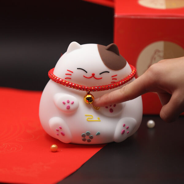 Cute Lucky Cat Silicone Pat Night Light for Kids Cat Nursery Lamp USB Rechargeable Table Lamp Room Decor for New Year Gifts - Image 3